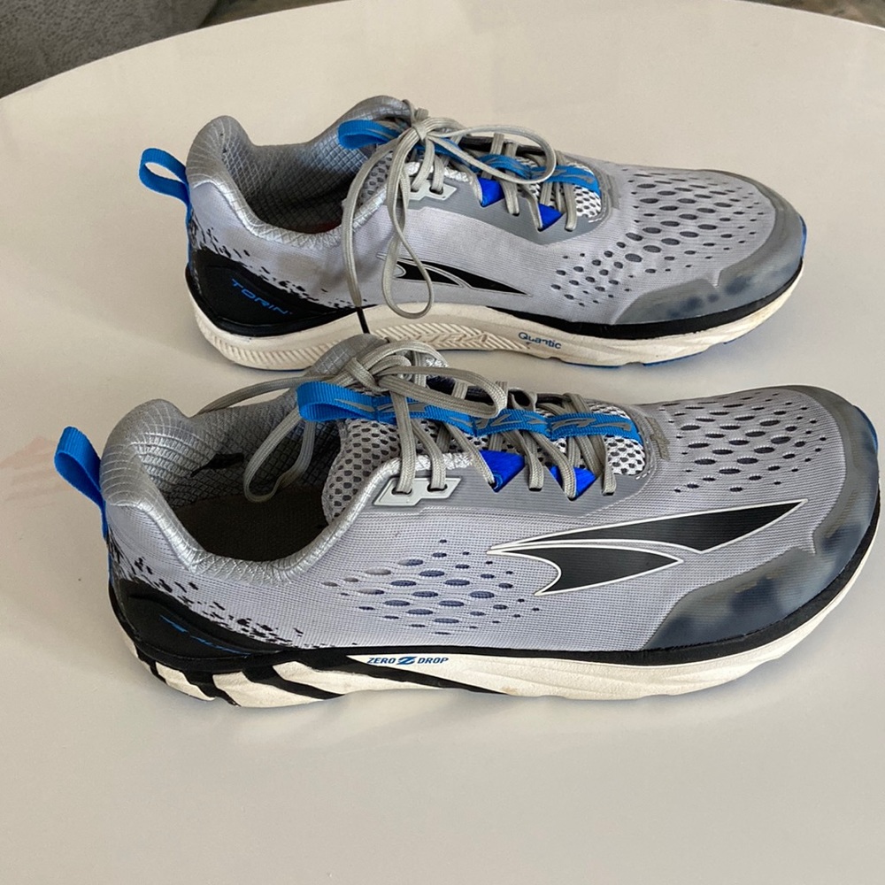 Altar Torin 4 running shoes; great condition, blue and gray, size 11.5